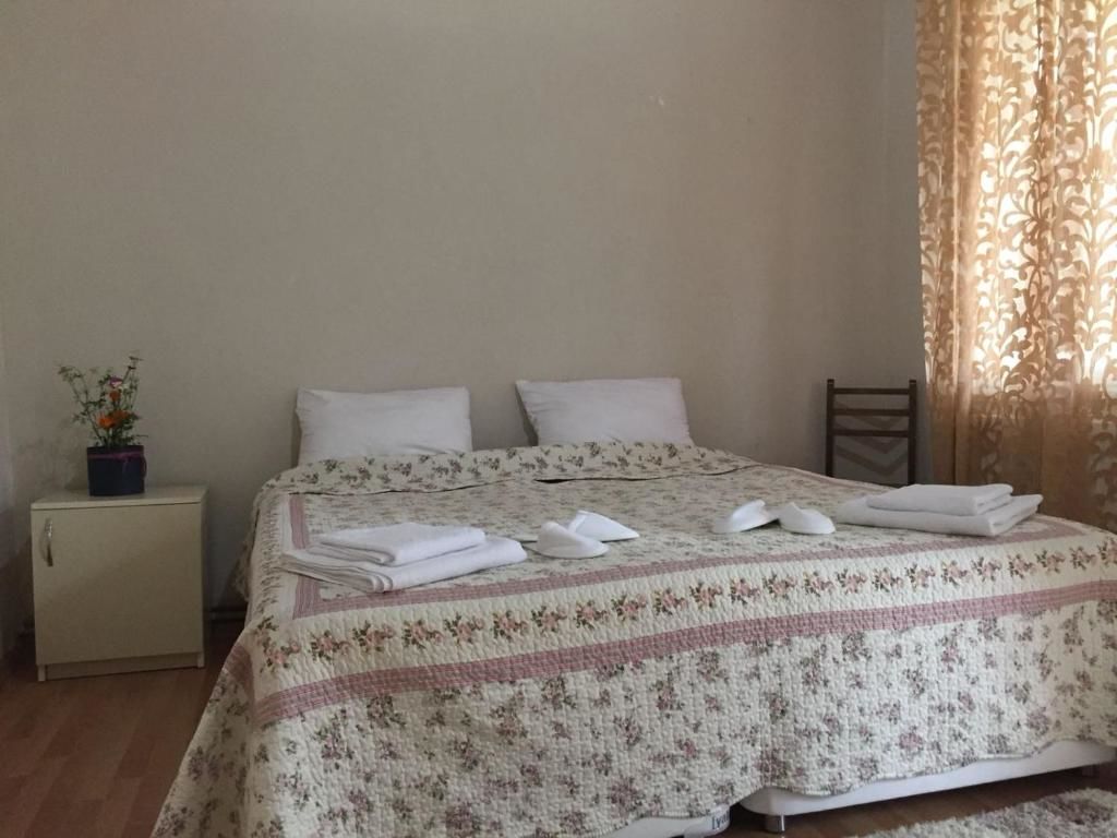 Гостевой дом Lazuri Keria Family Guesthouse Khoni-54